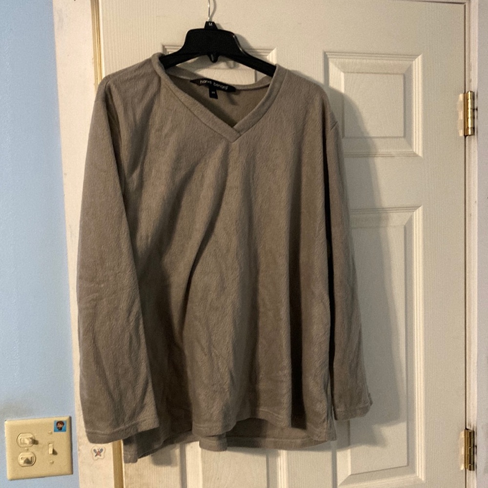 Long sleeved shirt